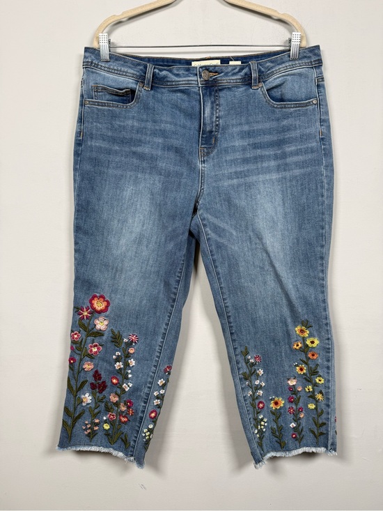 Coldwater Creek Denim - Colwater Creek Wildflower Embroidered crop Jeans, Size 14P, Great Condition